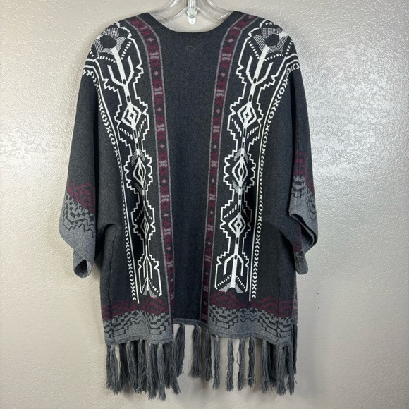Tyler Boe Bohemian Aztec Pattern Open Front Cardigan with Fringe Size Small NEW - Picture 16 of 16